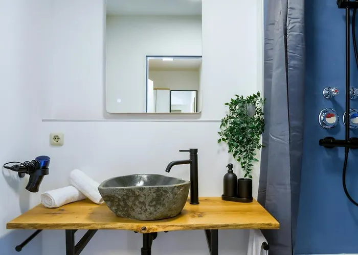 Ruhig, Zentral & Modern Im Herzen Ulms Daire